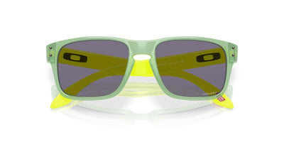 Oakley Junior Holbrook XXS OJ9014 Transparent Jade/Prizm Grey #colour_transparent-jade-prizm-grey