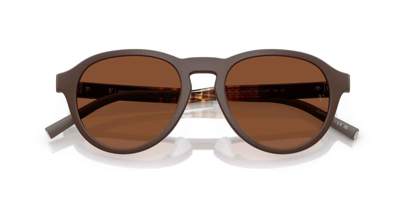 Oliver Peoples R-8 OV5557SU Semi-Matt Umber/Clay #colour_semi-matt-umber-clay